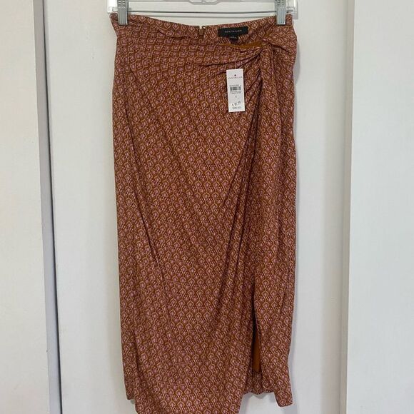 Ann Taylor Paisley Twist Pencil Skirt - Picture 2 of 4